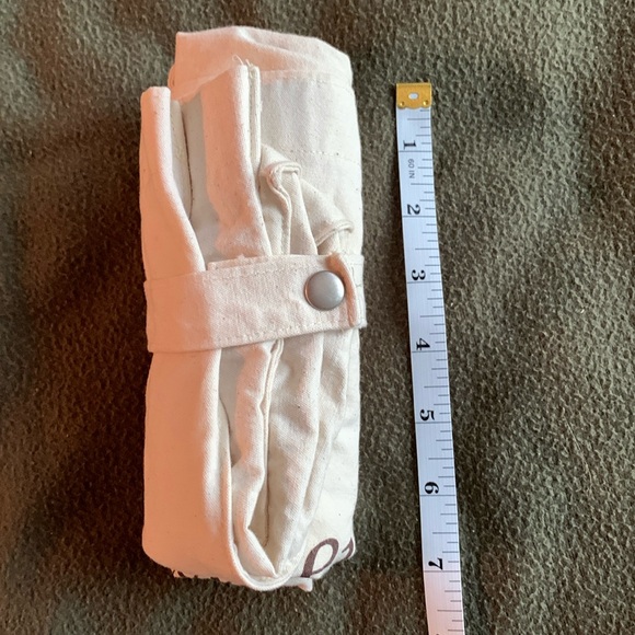 Coldwater Creek roll up bag. Approx 15” x 11” x 5”. 16” strap - Picture 10 of 10